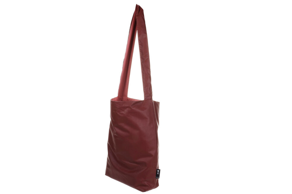 1502266 Tinne Mia feel good bag sable 01