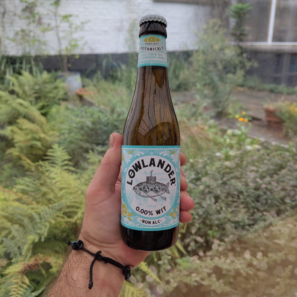 Lowlander 00 wit front